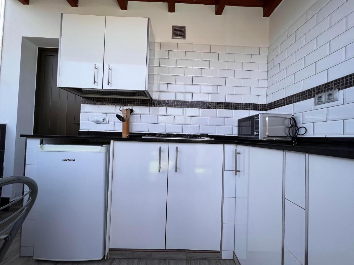 شقة Estudio Agradable, Con Jacuzzi, Terraza Y Barbacoa, Totalmente Independiente كوراليهو المظهر الخارجي الصورة